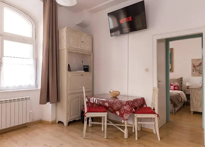 Travel Homes - The Bredele, Next To Little Venice *